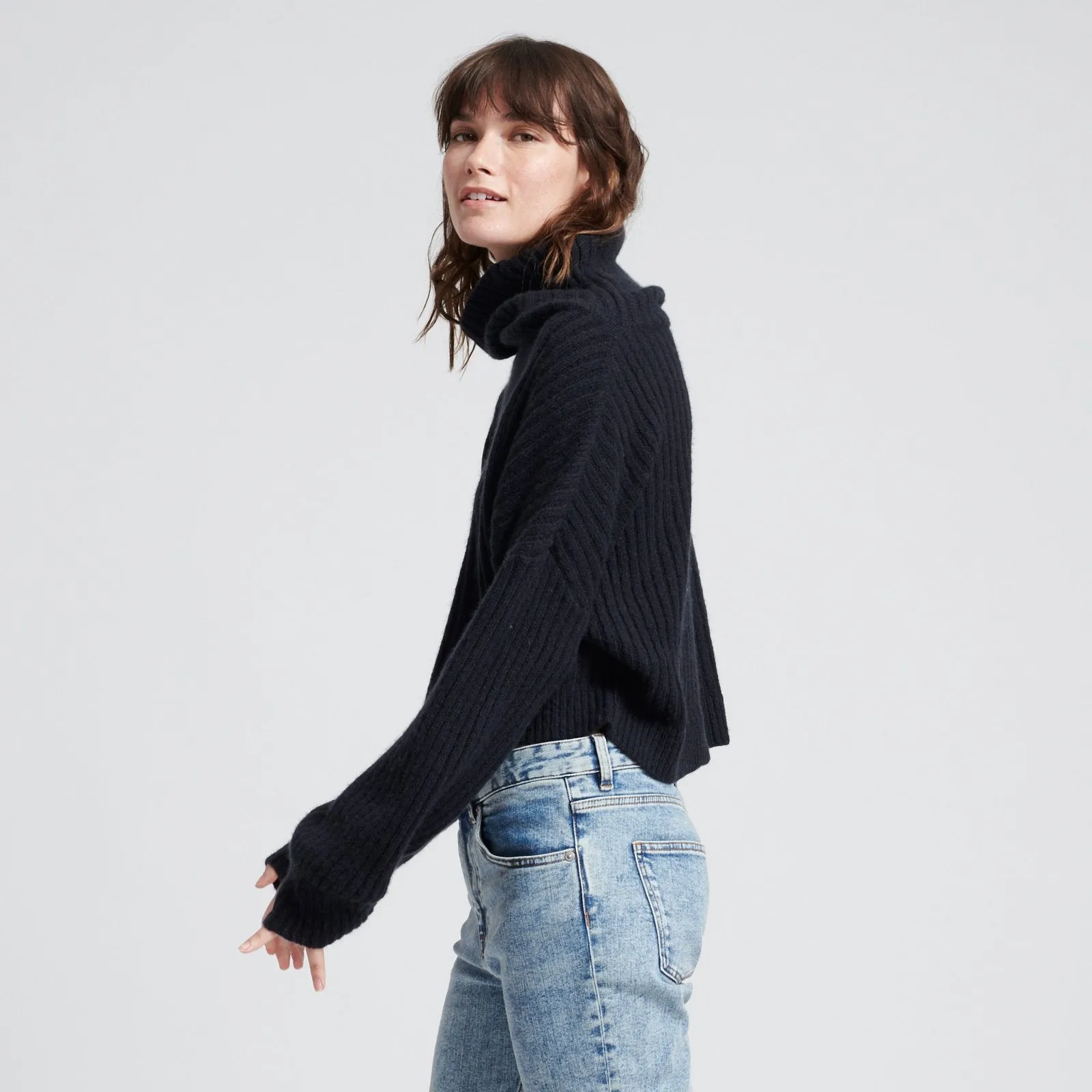 Balloon Sleeve Cropped Turtleneck