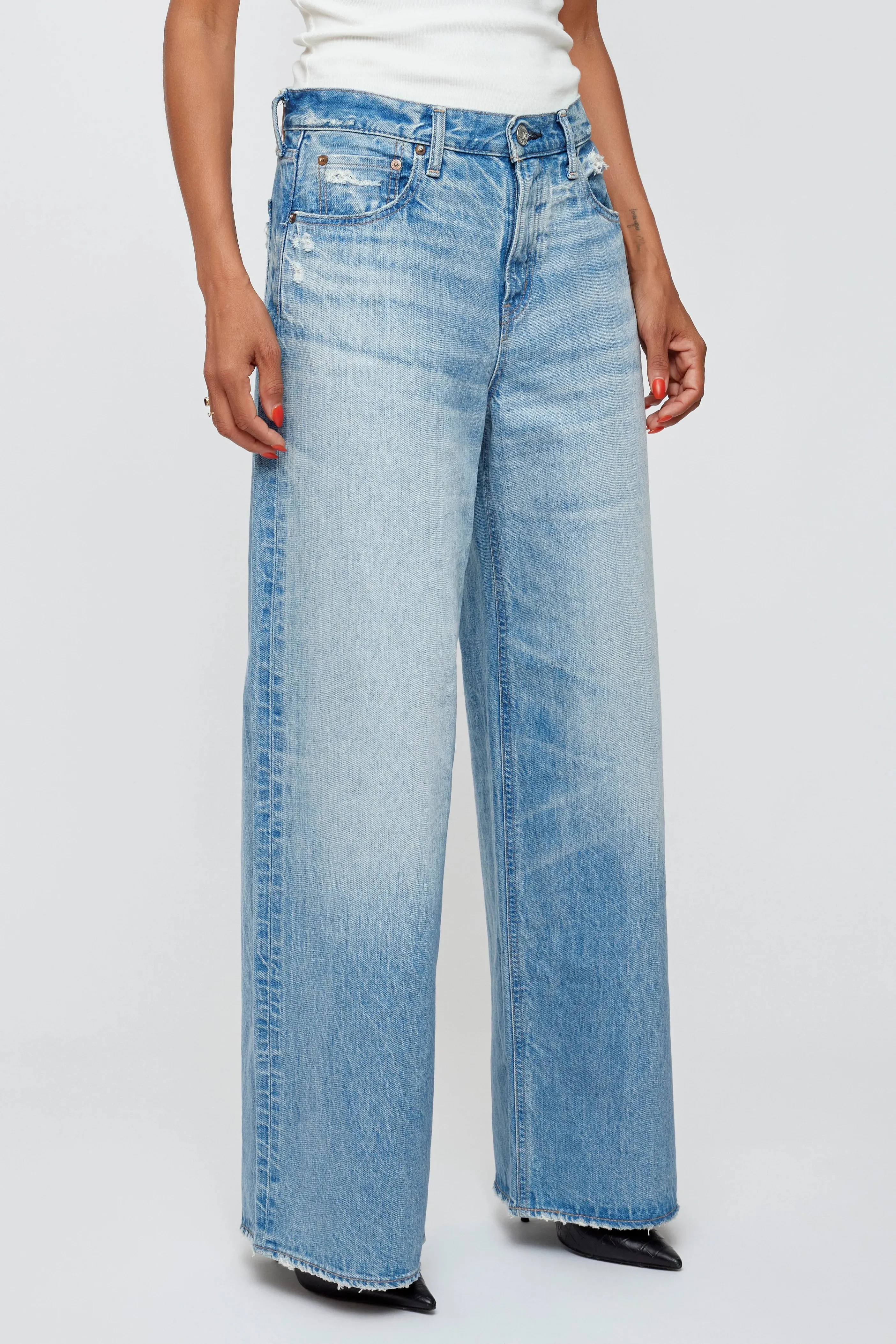 Moussy Lowell Super Wide Jeans - Light Blue