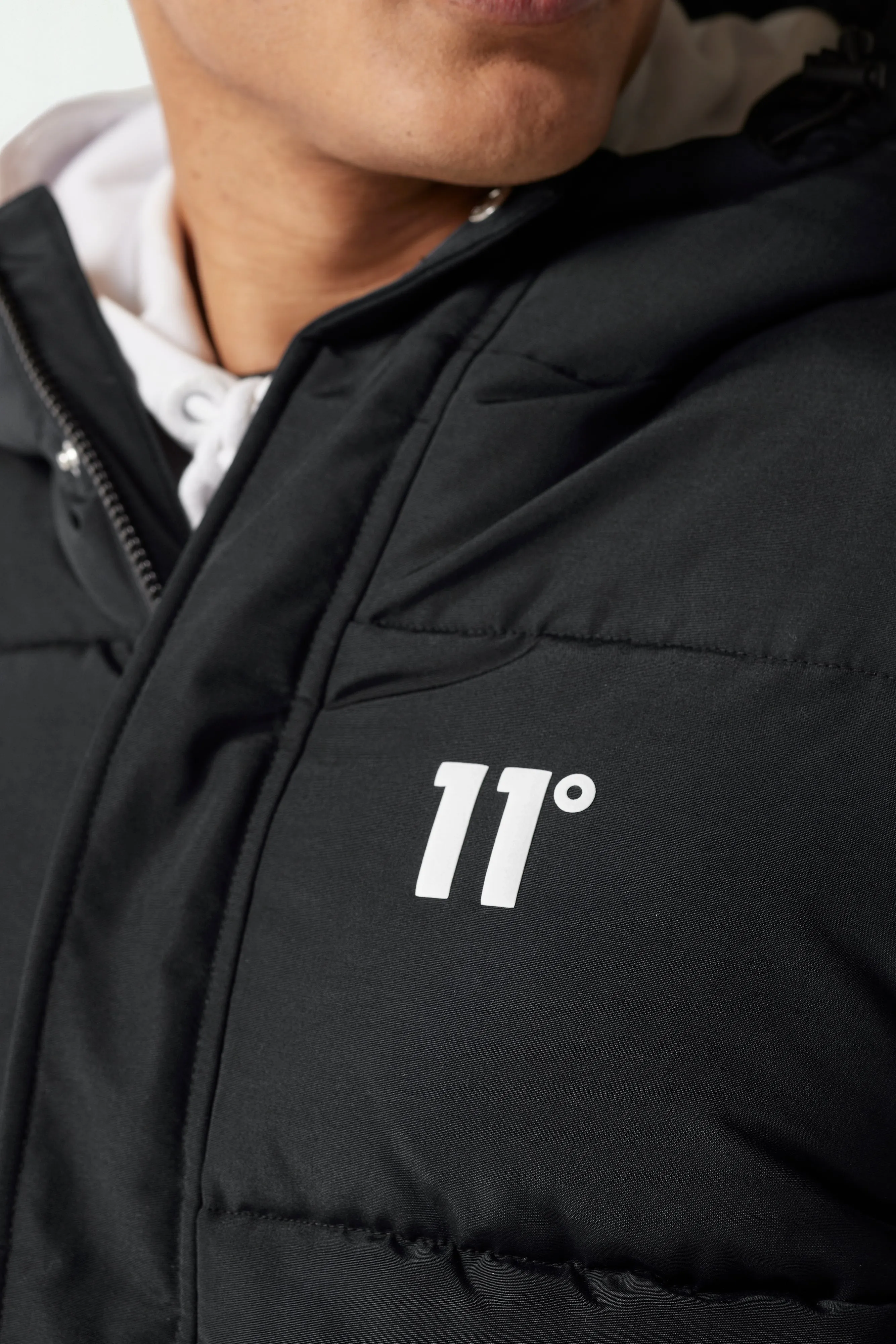 Retro Taped Puffer Jacket - Black