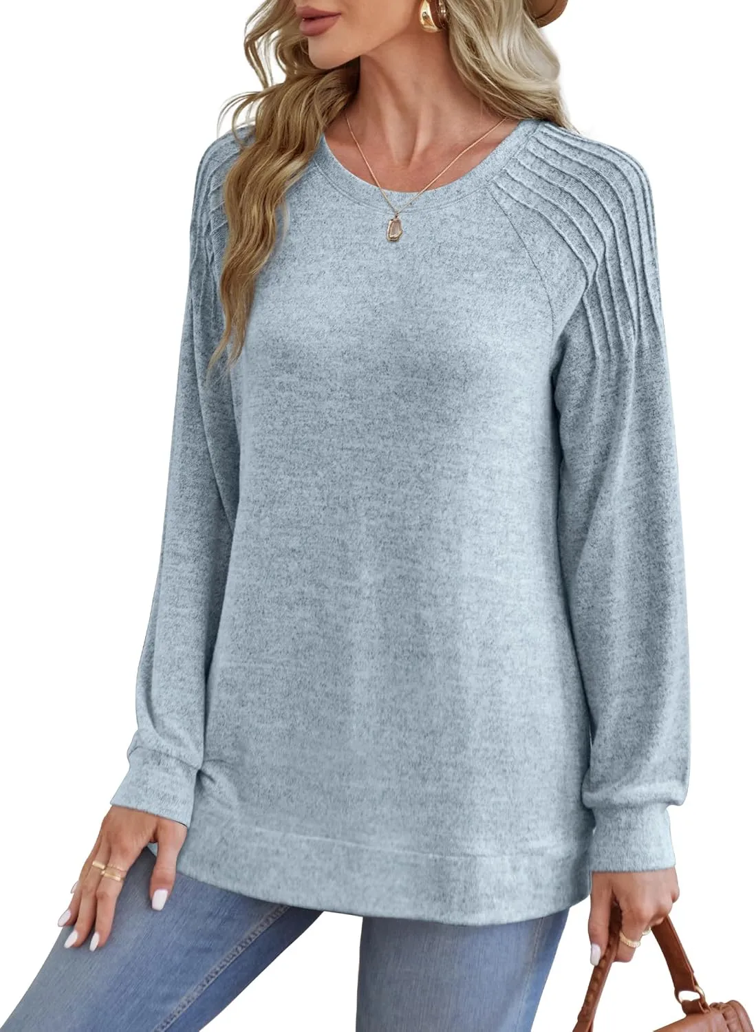 Saloogoe Sweatshirt for Women Crewneck Pleated Long Sleeve Shirts Tunic Tops Fashion Winter Clothing 2025