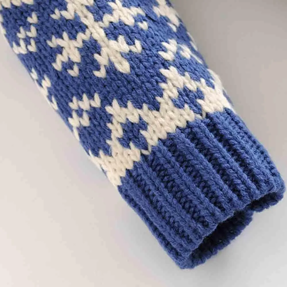 STYLISH MICKEY MOUSE KNITTED SWEATER