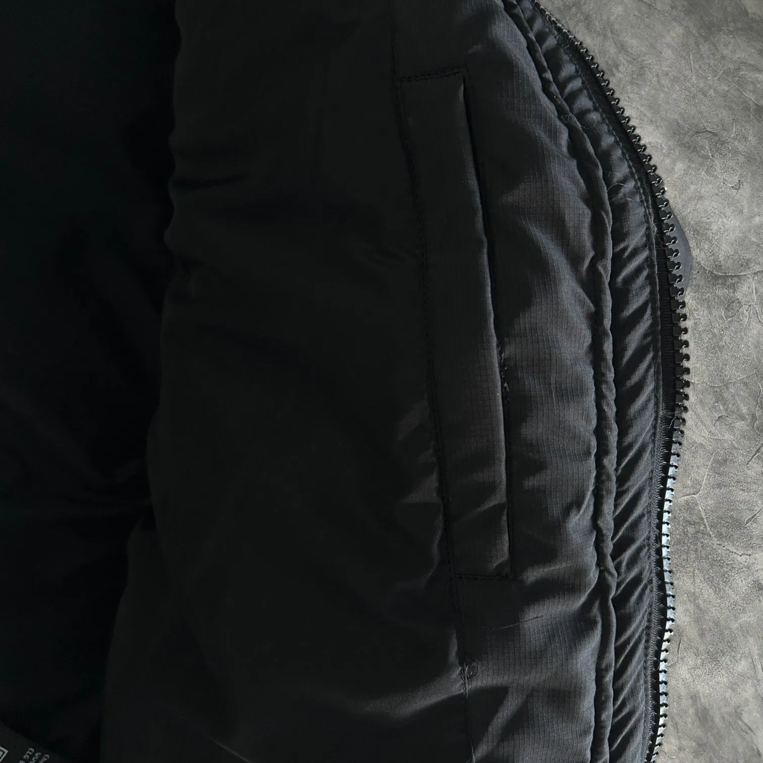 Trapstar Decoded Hooded Puffer Black/Red