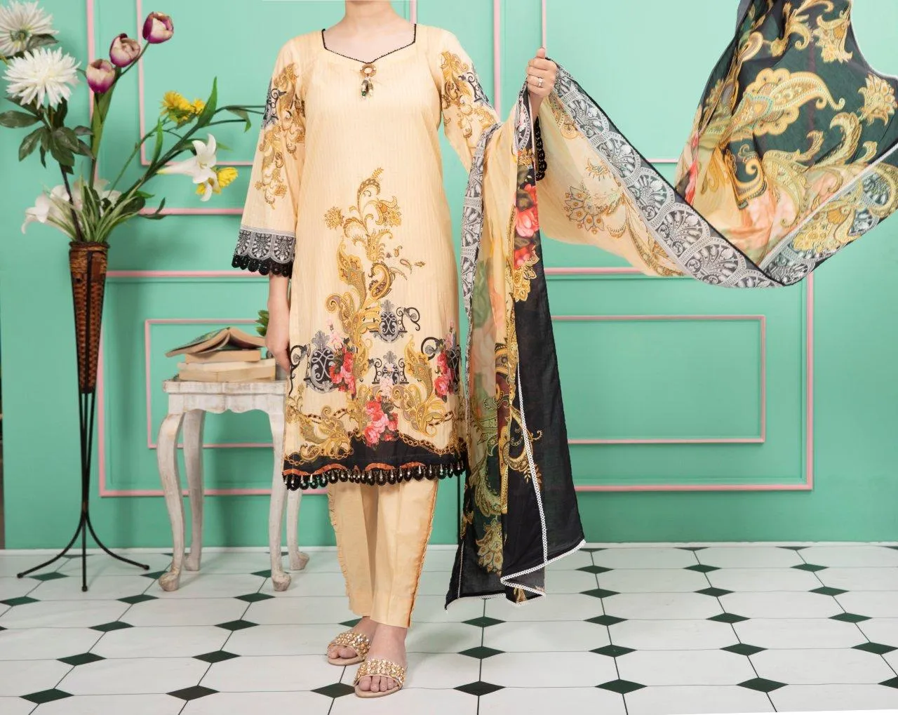 Women "Tate" 3 Piece Digital Printed Lawn Suit with Voile Fabric Dupatta