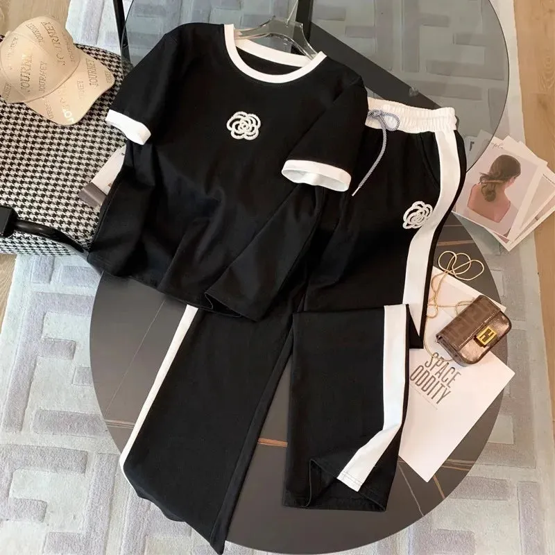 Women’s 2-Piece Tracksuit Set – Short Sleeve Tee & Full-Length Pants with Pockets
