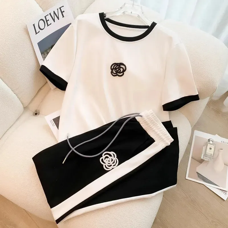 Women’s 2-Piece Tracksuit Set – Short Sleeve Tee & Full-Length Pants with Pockets
