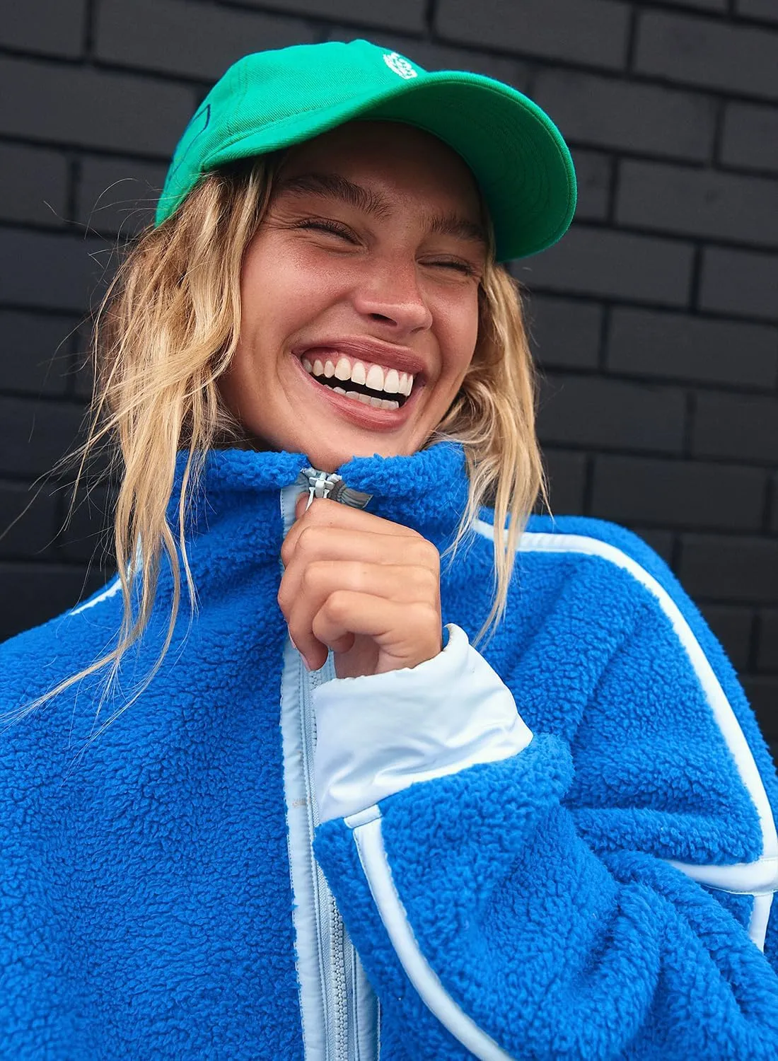 Women's Oversized Fleece Sweatshirt Long Sleeve Half Zip Sherpa Hoodie Fleece Pullover Top With Pockets
